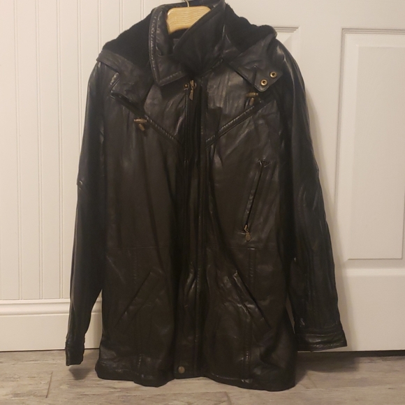 Men's Leather Jacket - Picture 1 of 3